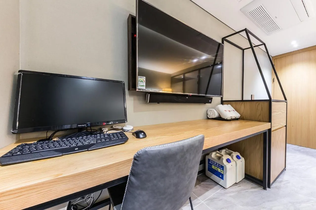 The Post Hotel Seúl 0*,  Corea del Sur